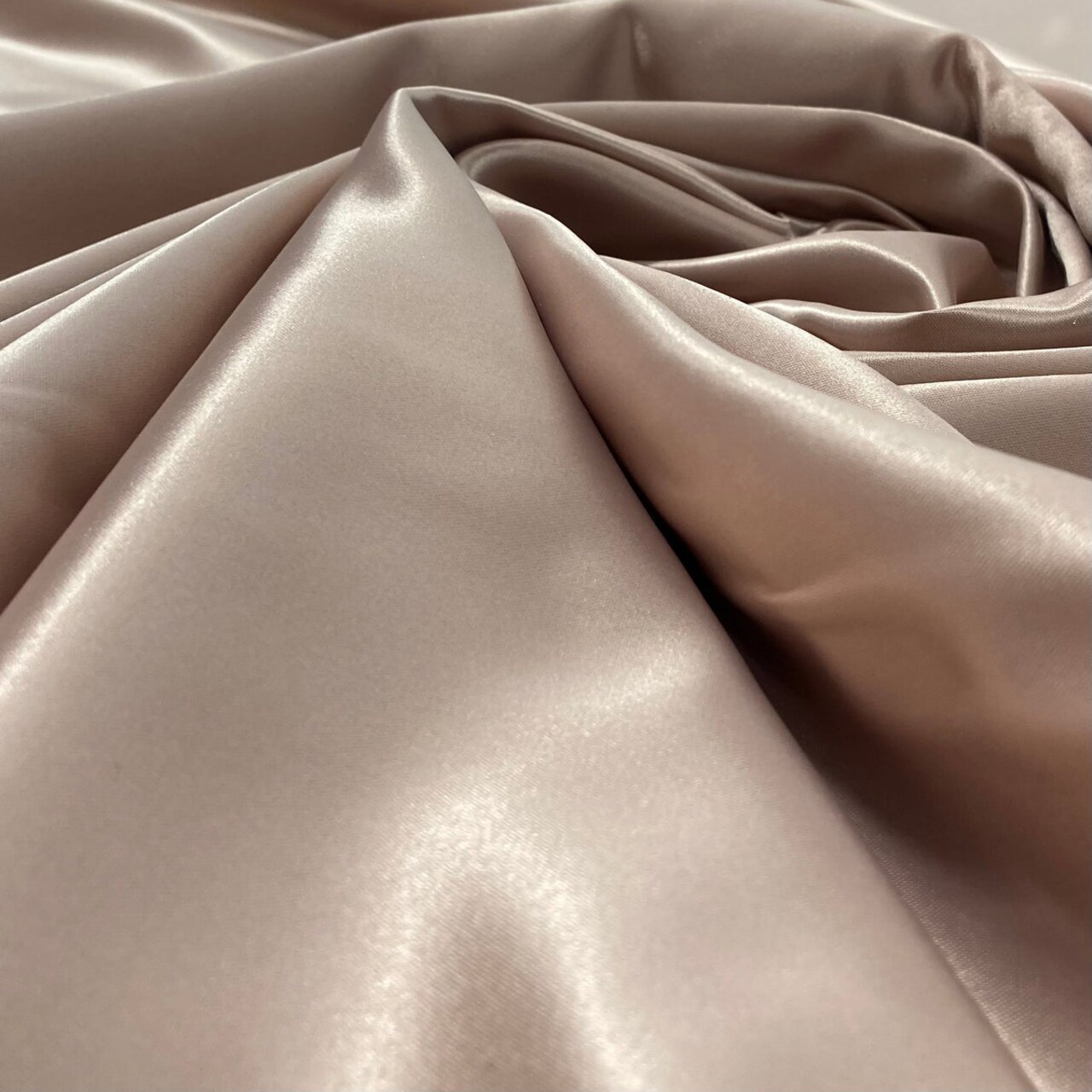 1 Yard Satin Bridal Polyester Fabric Elegant Couture Wedding Material 60 Inch Width